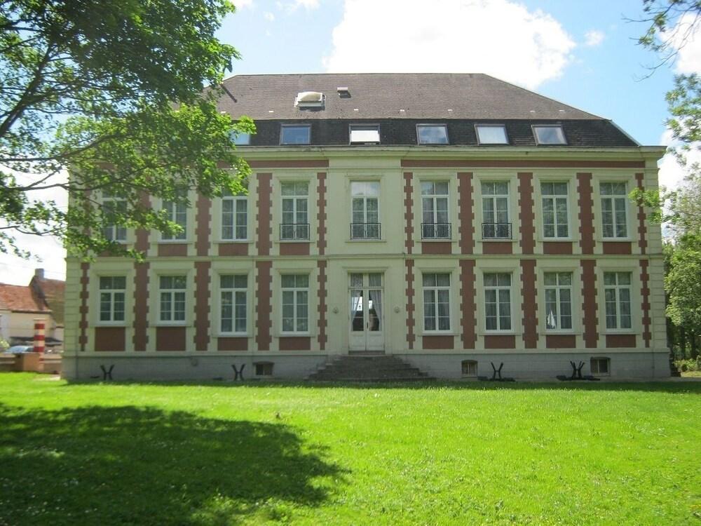 Chateau De Moulin Le Comte Aire-sur-la-Lys Ngoại thất bức ảnh